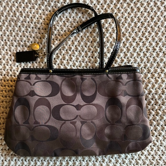 Coach Tote - Picture 2 of 7